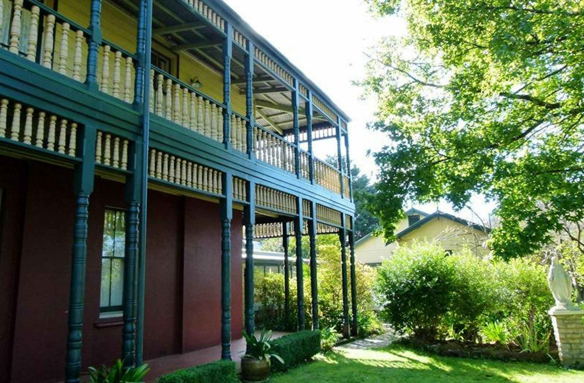 Leura House Hotel Exterior photo